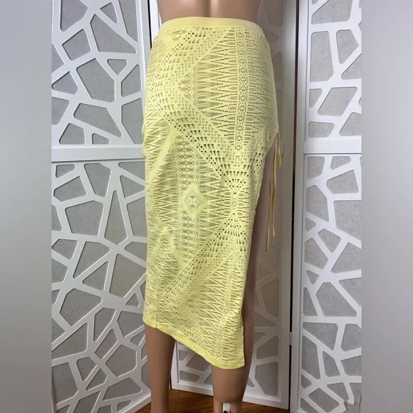 Yellow High Split Skirt Beach Swim Cover Up - Picture 5 of 7